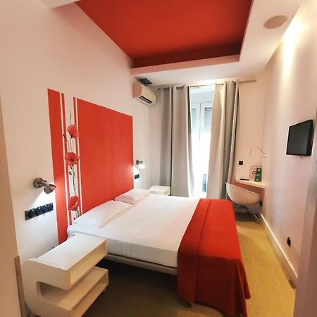 Hostal Santa Ana Colors Madrid Exteriér fotografie