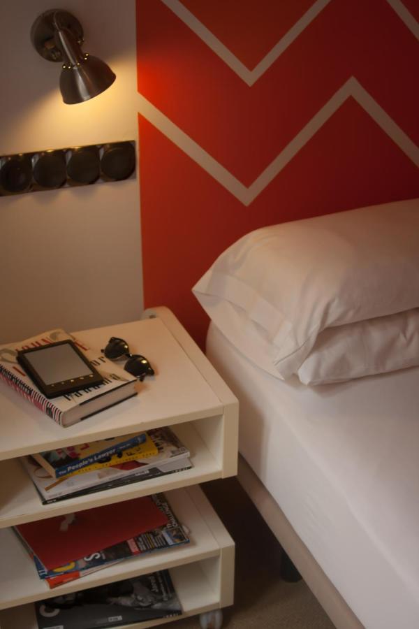 Hostal Santa Ana Colors Madrid Exteriér fotografie