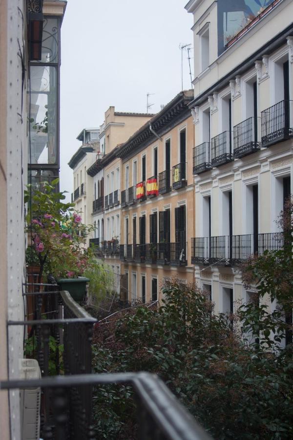 Hostal Santa Ana Colors Madrid Exteriér fotografie