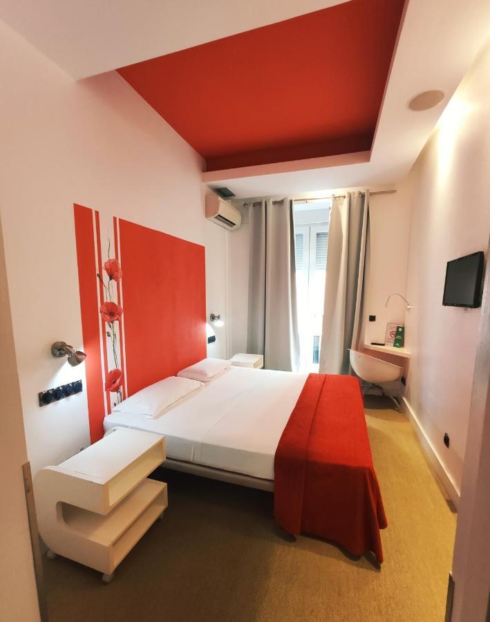Hostal Santa Ana Colors Madrid Exteriér fotografie